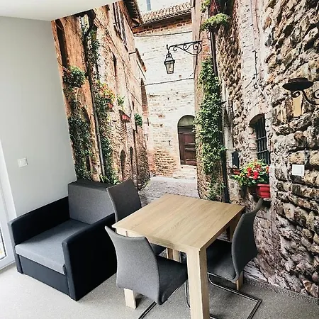 Piano Apartment